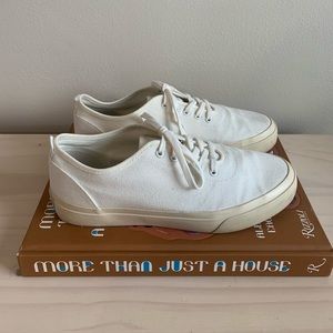 EVERLANE 100% Organic Canvas Sneakers |Cream SZ 9.5 | Women’s Day Shoes | Summer